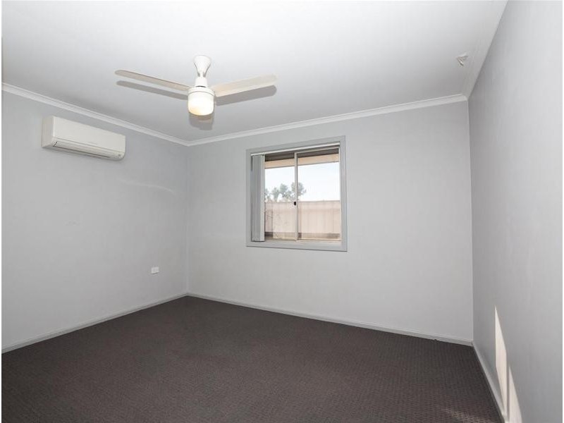 2/10 Dulverton Terrace, South Hedland WA 6722