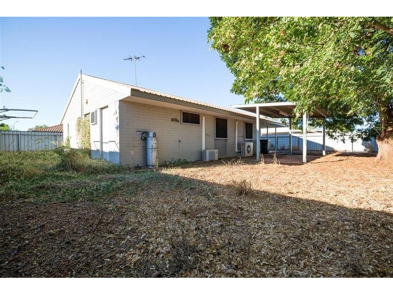 2/10 Dulverton Terrace, South Hedland WA 6722