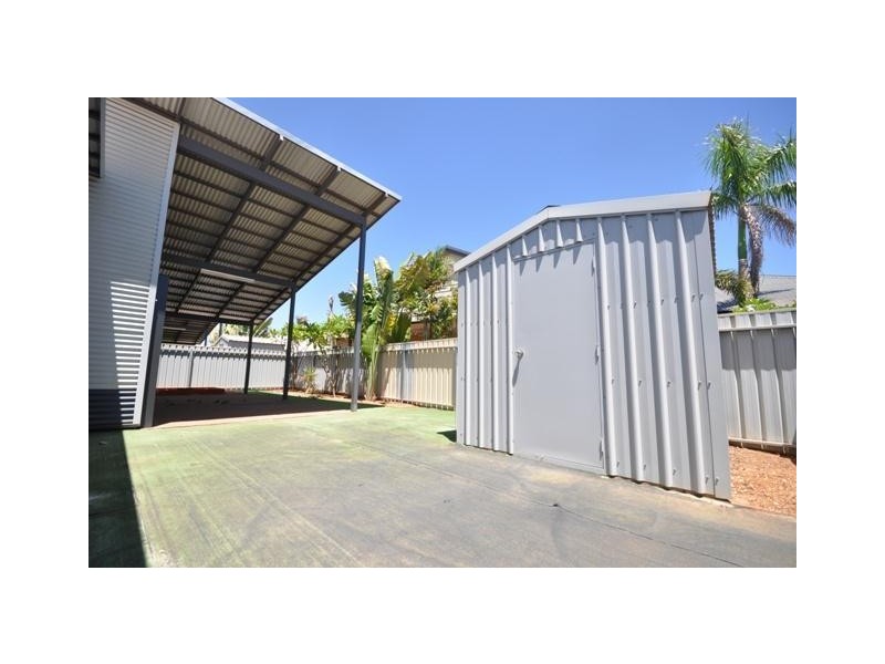 10 Minderoo Avenue, South Hedland WA 6722