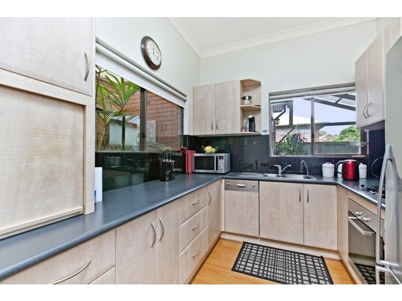 4/9 Aroha Terrace, Black Forest SA 5035