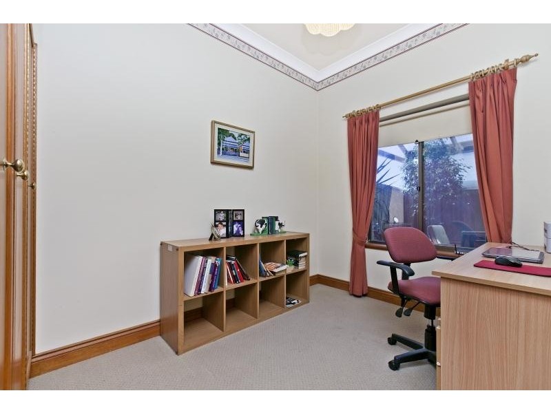 4/9 Aroha Terrace, Black Forest SA 5035