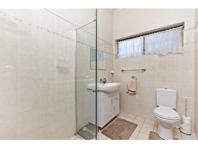 4/9 Aroha Terrace, Black Forest SA 5035