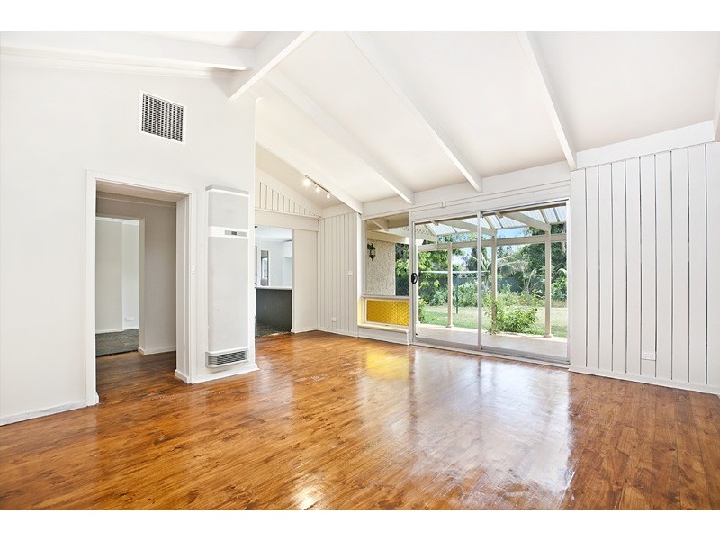 19 Radcliffe Grove, Christie Downs SA 5164