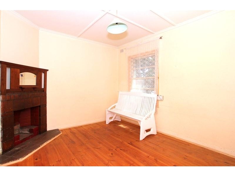 24 Passmore Street, West Richmond SA 5033