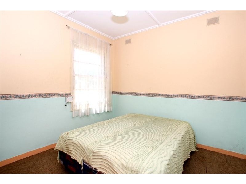 24 Passmore Street, West Richmond SA 5033