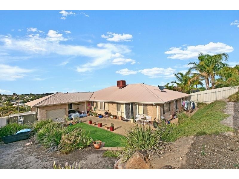 31 Roopena Street, O’sullivan Beach SA 5166