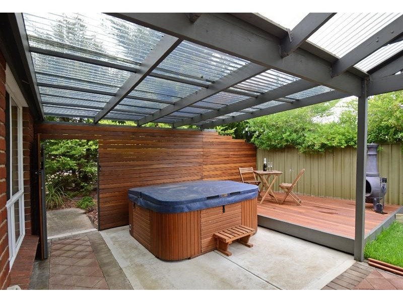 16 Coonawarra Close, Woodcroft SA 5162