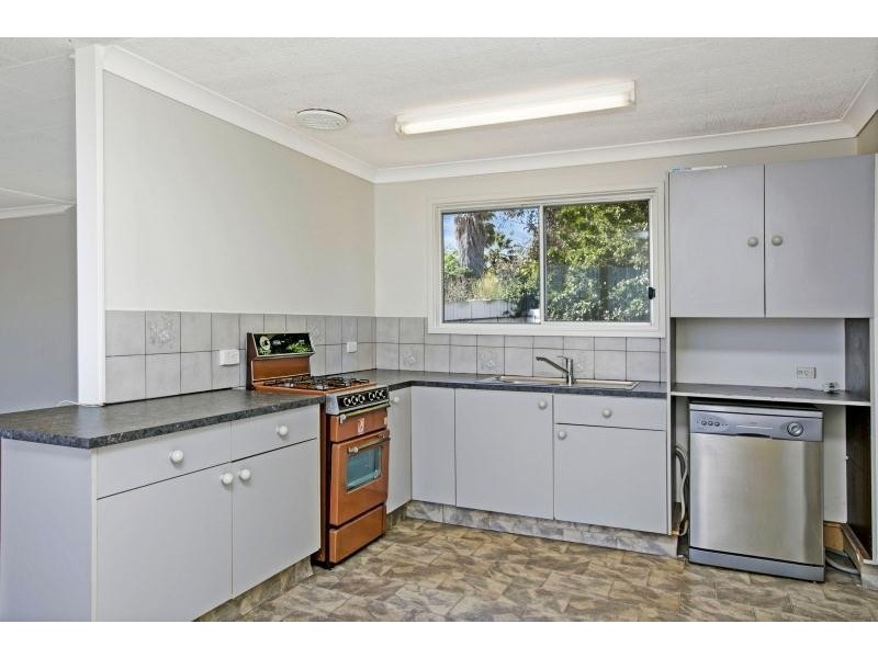 3 Candover Crescent, Huntfield Heights SA 5163