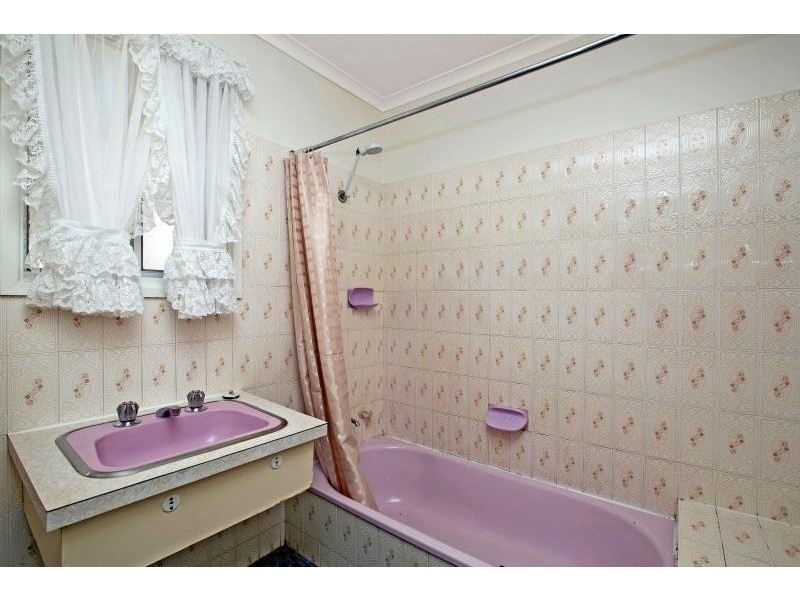 3 Candover Crescent, Huntfield Heights SA 5163