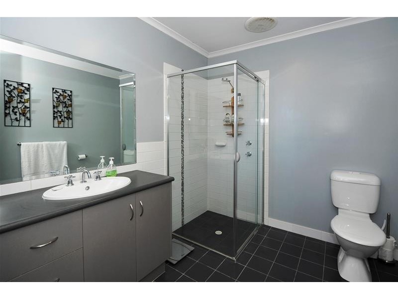 30 Pine view Close, Old Reynella SA 5161