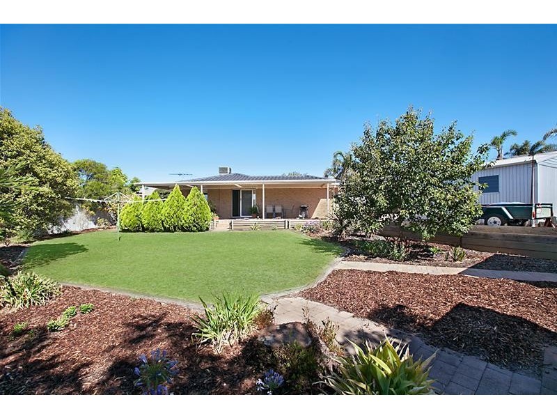 9 Bonnie Court, Christie Downs SA 5164