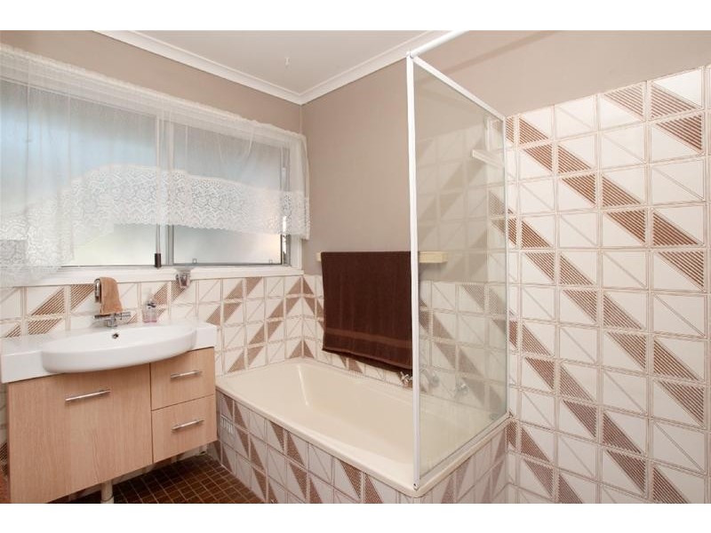 19 Alabama Road, Happy Valley SA 5159