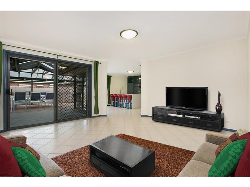 3 Cambridge Place, Clovelly Park SA 5042