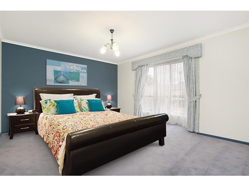 3 Cambridge Place, Clovelly Park SA 5042