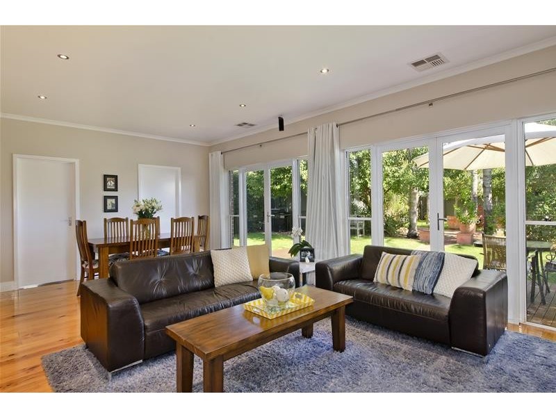 20 English Avenue, Clovelly Park SA 5042