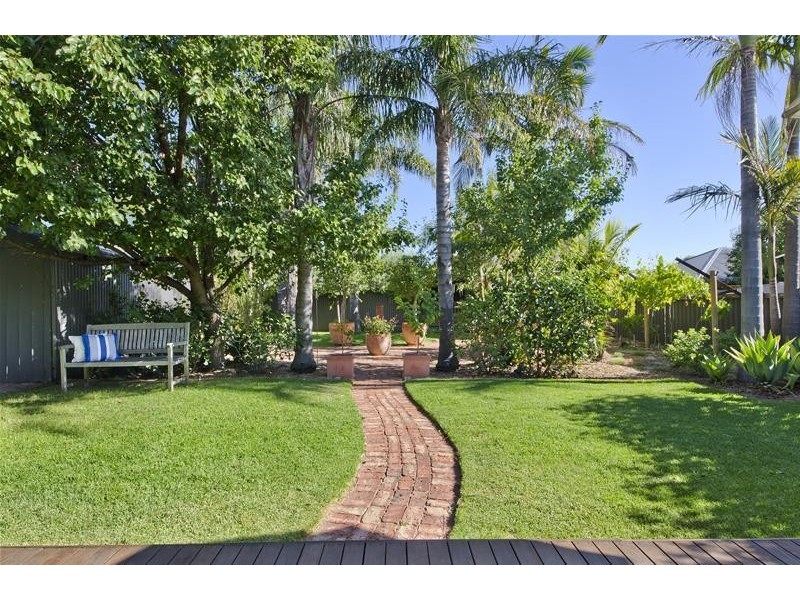 20 English Avenue, Clovelly Park SA 5042