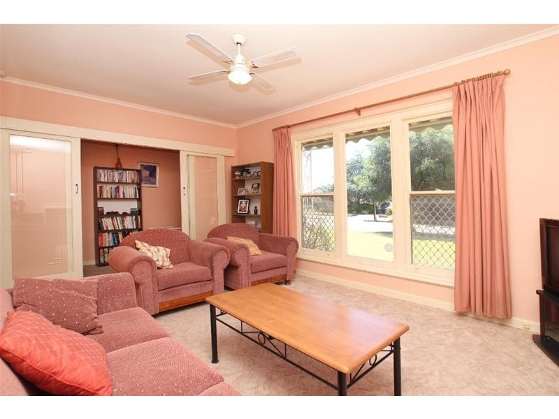 43 Illawarra Avenue, Hove SA 5048