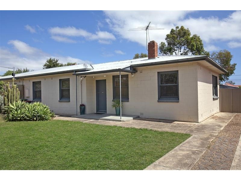 45 Kirra Avenue, Mitchell Park SA 5043