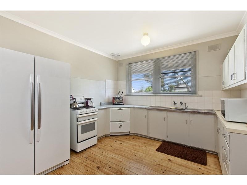 45 Kirra Avenue, Mitchell Park SA 5043