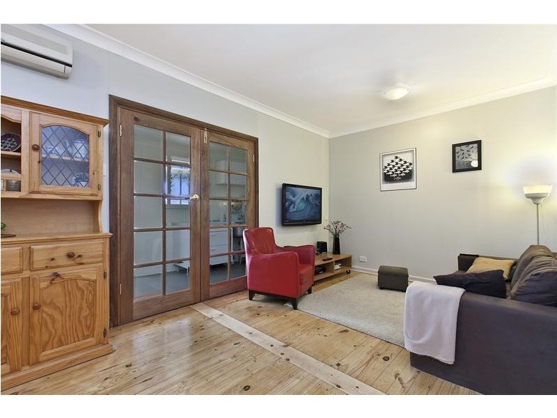 45 Kirra Avenue, Mitchell Park SA 5043