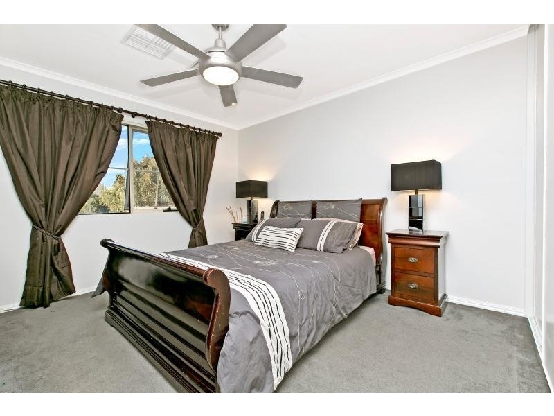 1/26 Myrtle Grove, Clovelly Park SA 5042