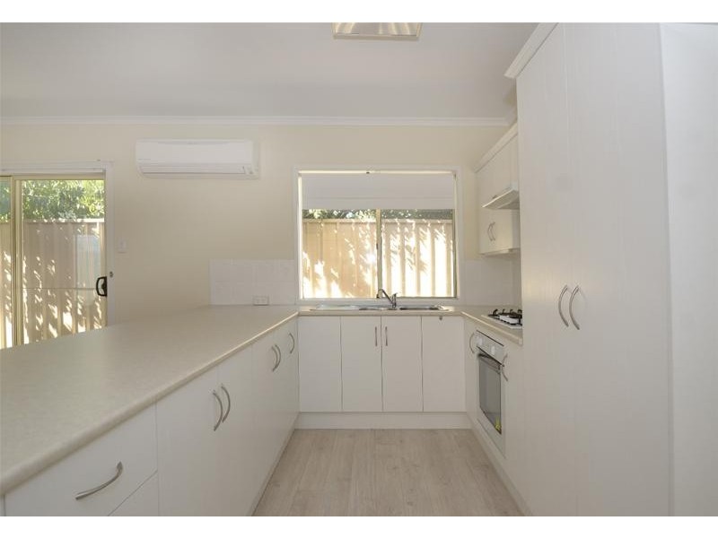 2 Byard Terrace, Mitchell Park SA 5043