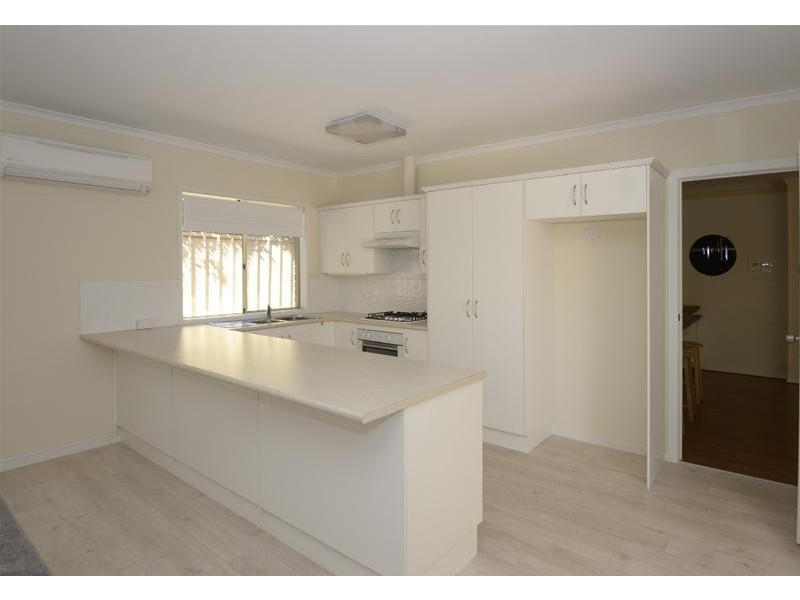 2 Byard Terrace, Mitchell Park SA 5043