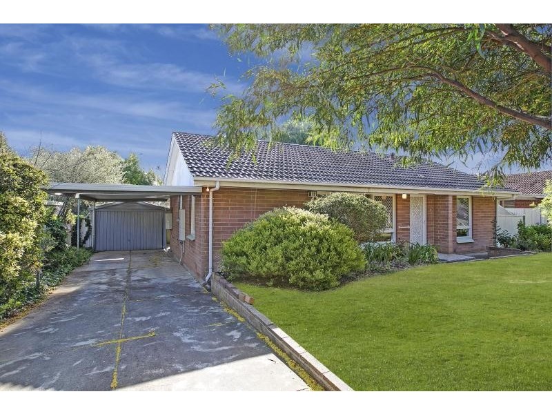 15 Anselm Street, Christie Downs SA 5164