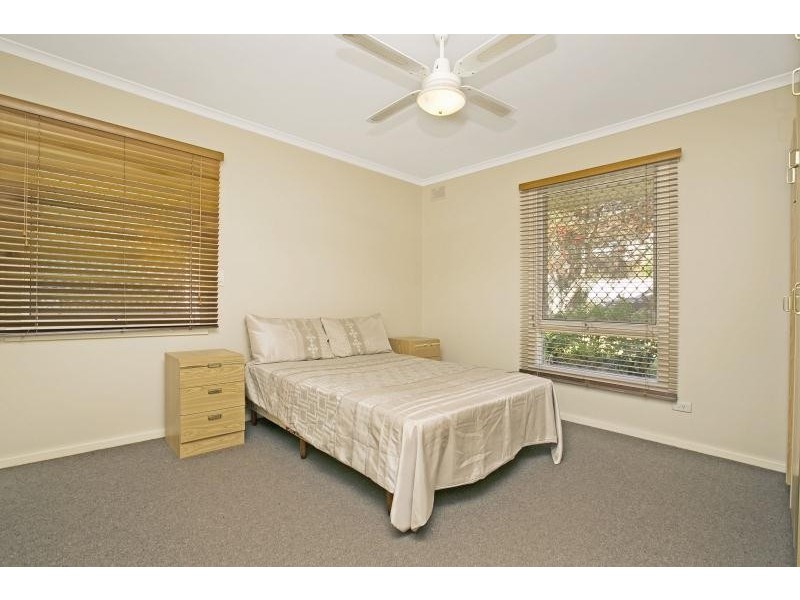 15 Anselm Street, Christie Downs SA 5164