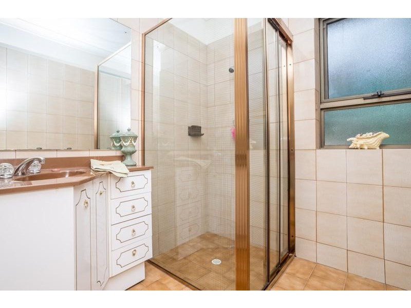 14 Thistleton Crescent, Pasadena SA 5042