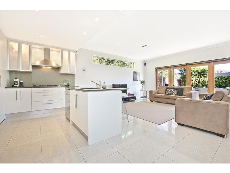 33A Illawarra Avenue, Hove SA 5048