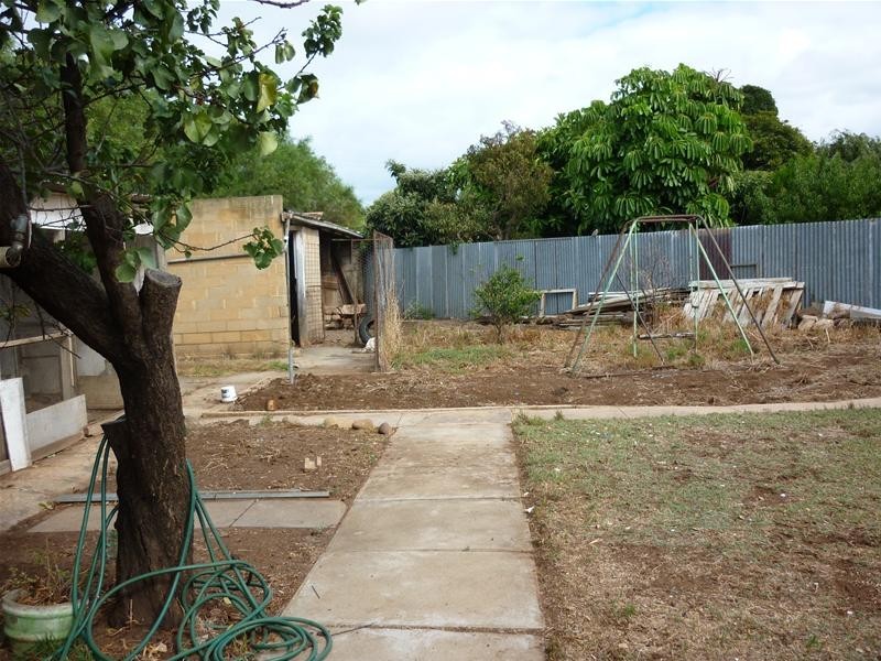 14 Tungara Avenue, Croydon Park SA 5008