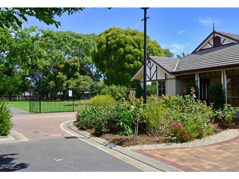 1 Gray  Court, Glenelg North SA 5045