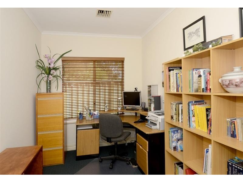 1 Gray  Court, Glenelg North SA 5045