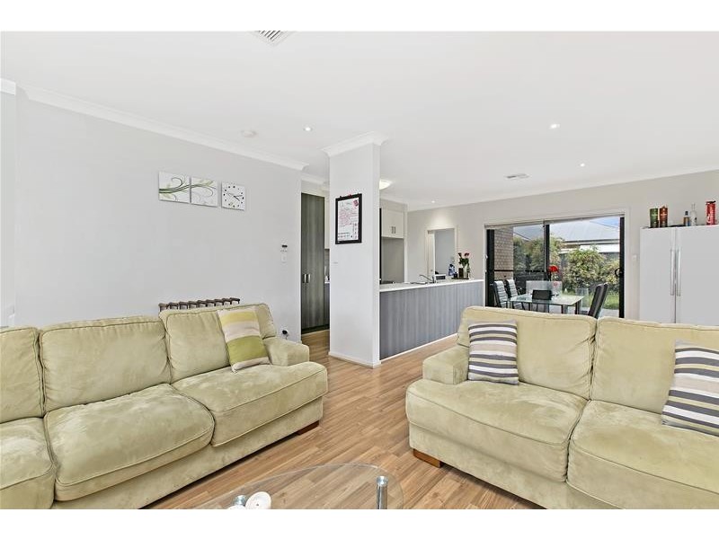 2/40 Cungena Avenue, Park Holme SA 5043