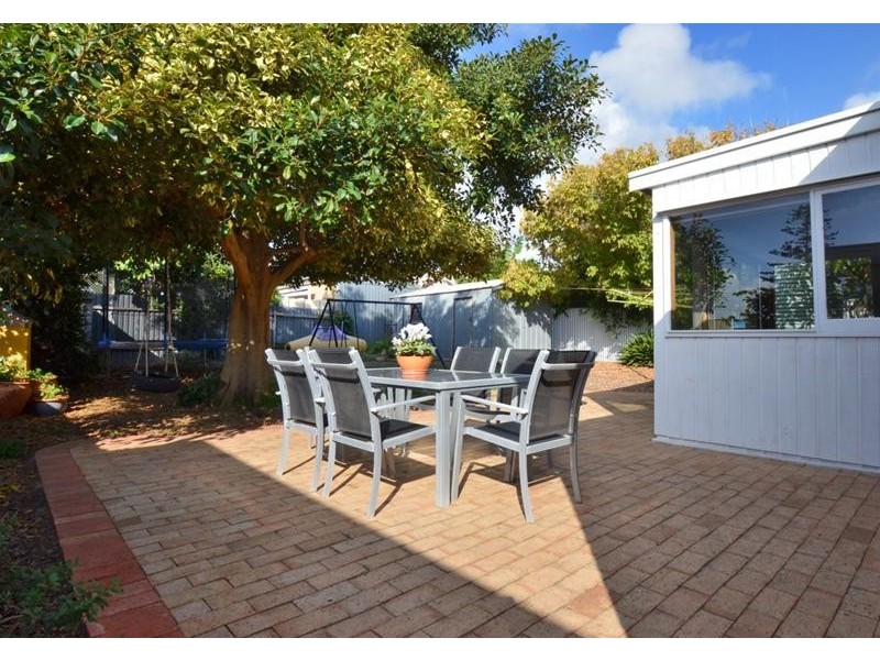 65 Myrtle Road, Seacliff SA 5049