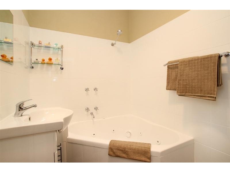 27 Waratah Street, Seacliff SA 5049