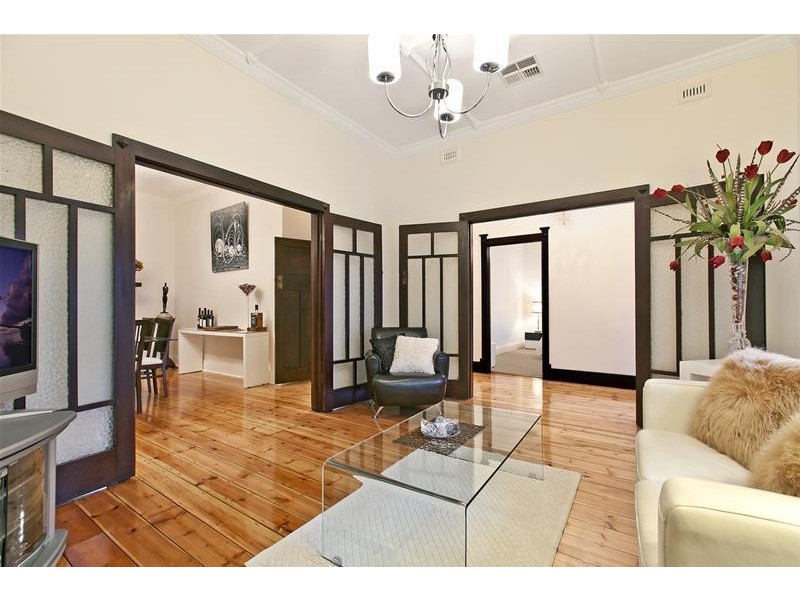 41 Churchill Avenue, Glandore SA 5037