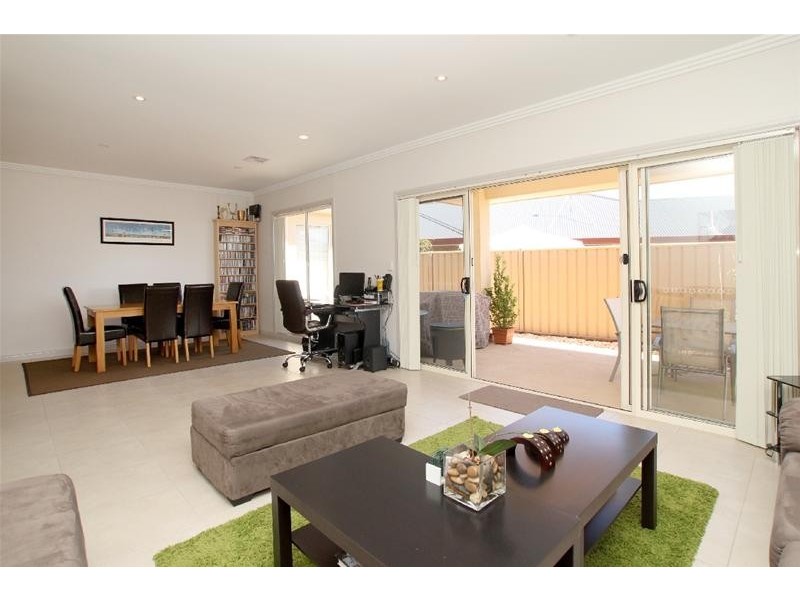 11 Atlantis Avenue, Seaford Meadows SA 5169