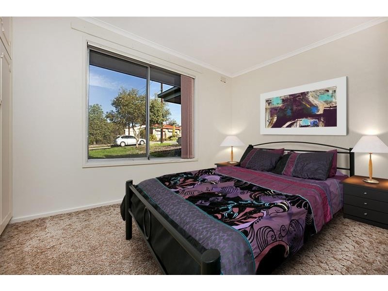 37 Parklands Crescent, Reynella SA 5161