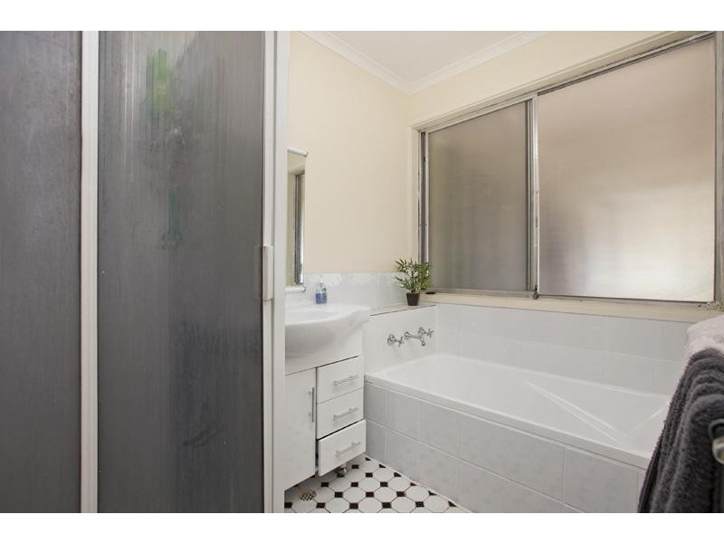 37 Parklands Crescent, Reynella SA 5161