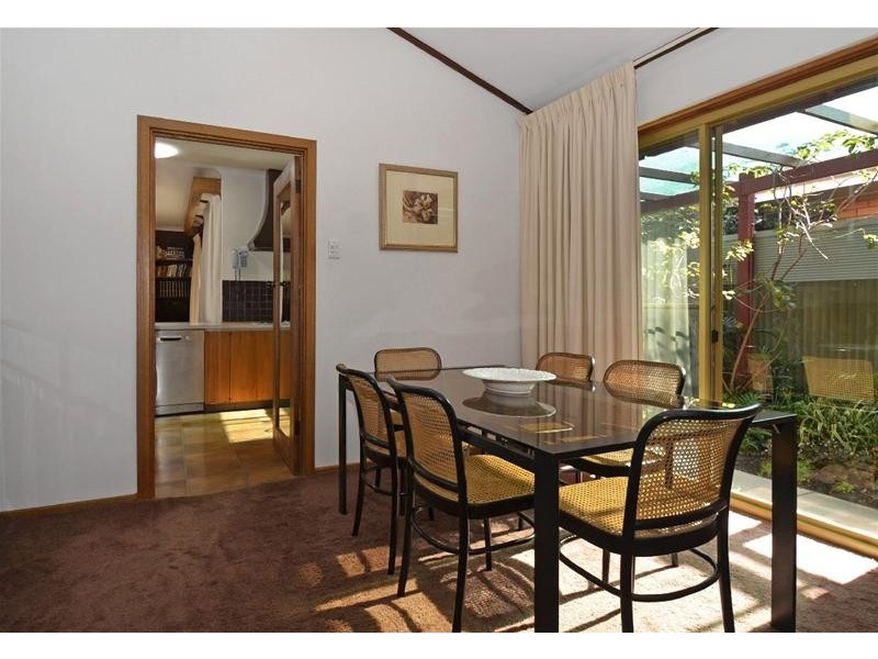 8 Kersley Avenue, Glengowrie SA 5044