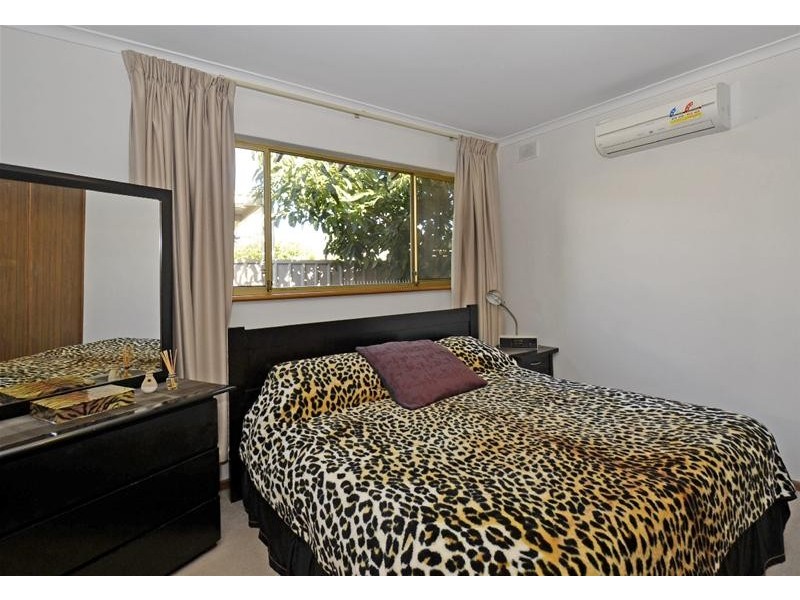 8 Kersley Avenue, Glengowrie SA 5044