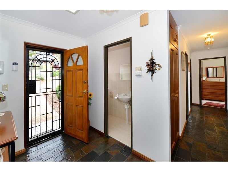 14 Mitford Road, Happy Valley SA 5159