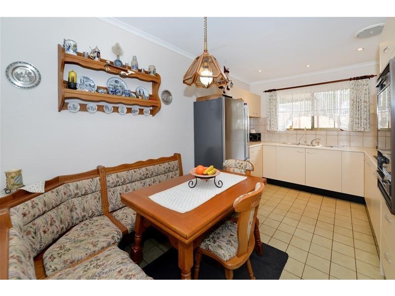 14 Mitford Road, Happy Valley SA 5159