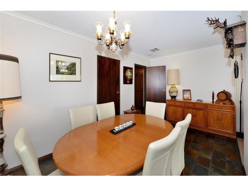 14 Mitford Road, Happy Valley SA 5159