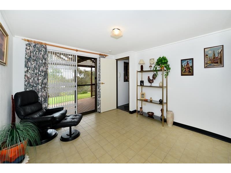 14 Mitford Road, Happy Valley SA 5159