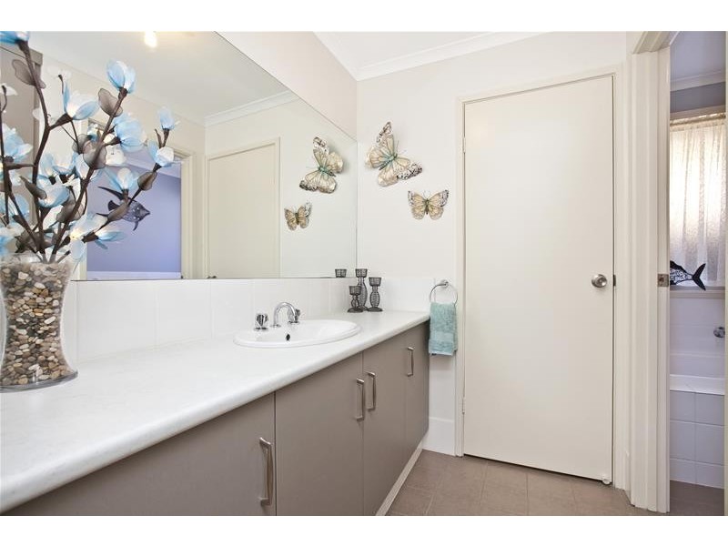 55 Summer Street, Mclaren Flat SA 5171