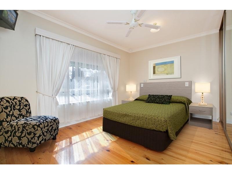 26 Deepdene Avenue, Mitchell Park SA 5043