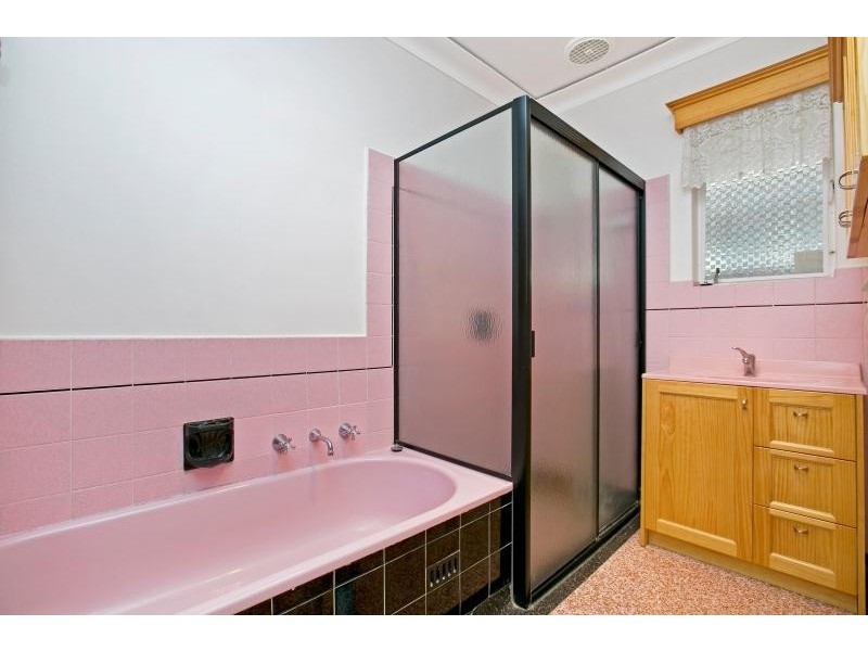 26 Deepdene Avenue, Mitchell Park SA 5043